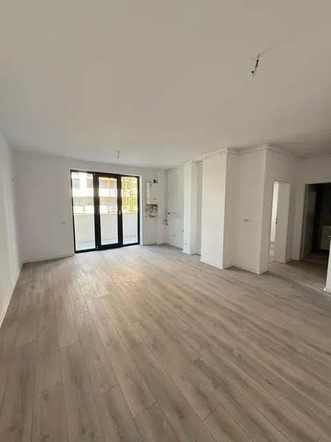 De vanzare Apartament 3 camere, zona Centru Alba Mall, Bloc Nou.
