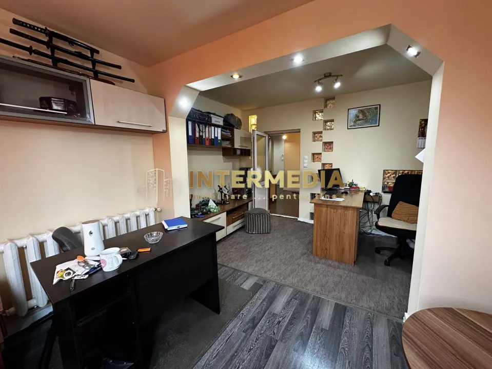 Apartament 3 camere Deco Sub-Stadion 2 Bai Balcon Etaj 2 Finisat Mobilat Utilat, fotografia 10