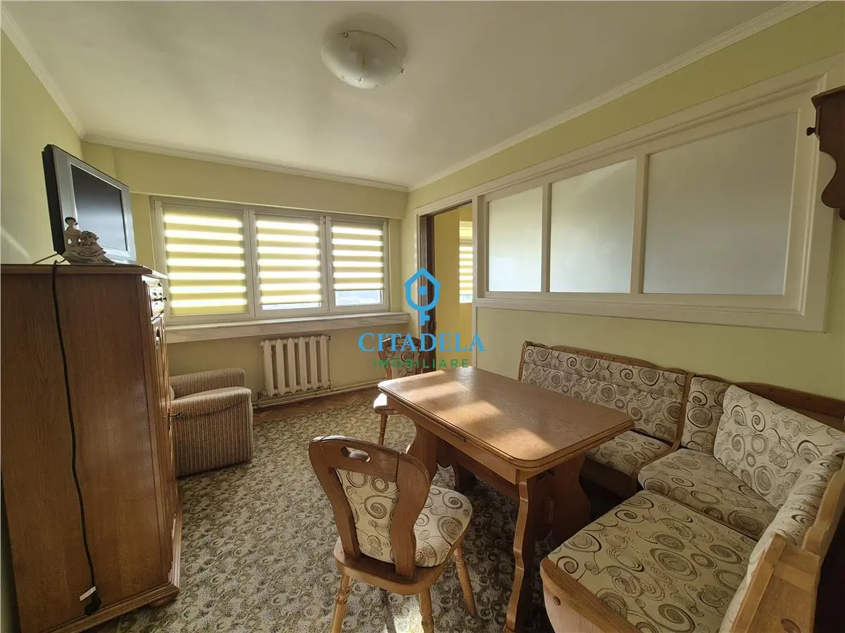 Apartament cu 4 camere, decomandat, în zona Cetate, Alba Iulia, fotografia 4