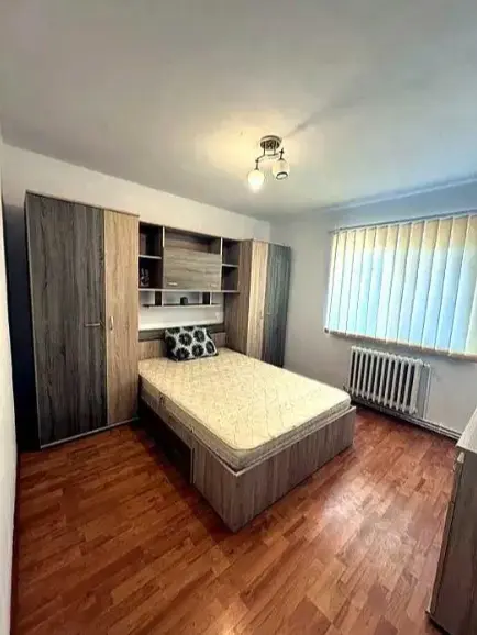 Apartament cu 2 camere de vânzare în zona Tolstoi, Alba Iulia, fotografia 3