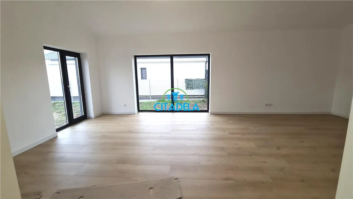 Casă modernă, 3 camere, Micești, Alba Iulia, fotografia 3