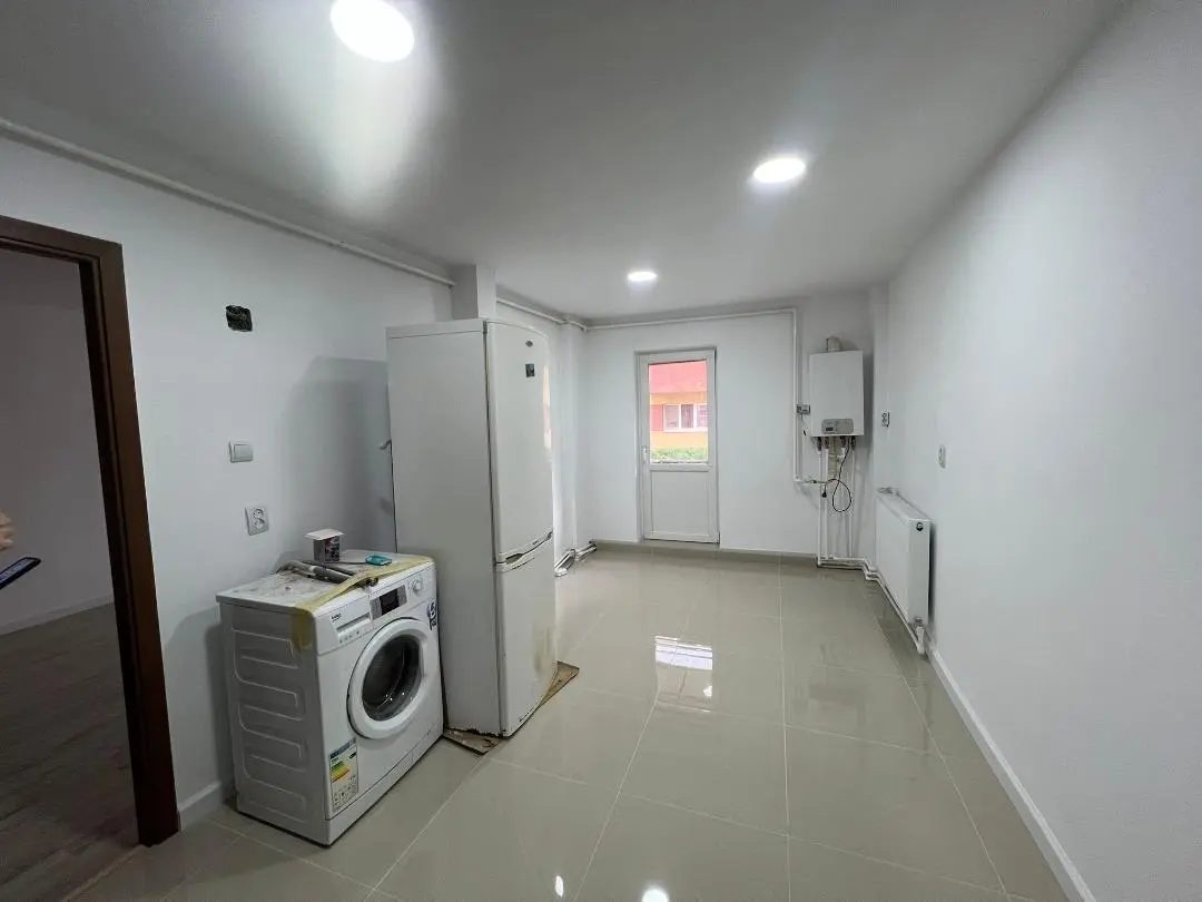 Apartament cu 2 camere de vânzare, zona Cetate, Alba Iulia, fotografia 1
