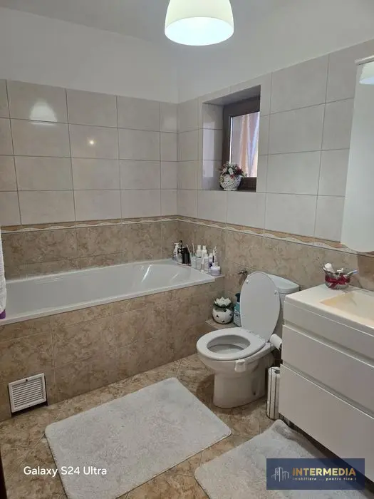Casă de vânzare, 4 camere, 2 băi, 100 mp utili, mobilată și utilată, zona Est, Alba Iulia, fotografia 7
