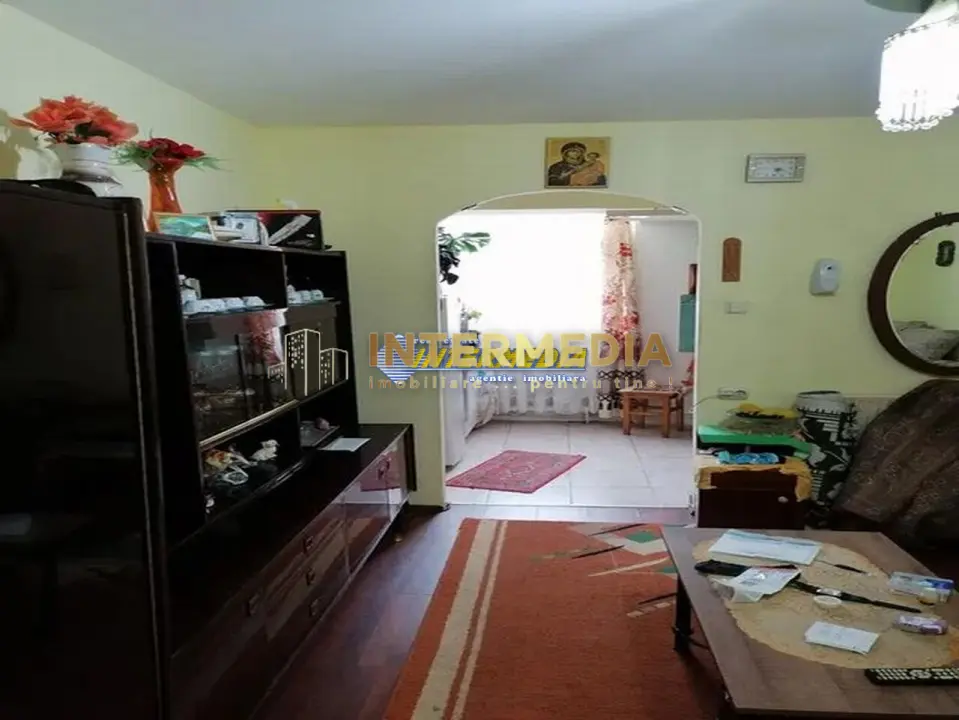 Garsoniera de vanzare in Cetate Alba Iulia etaj intermediar mobilata si utilata, fotografia 3