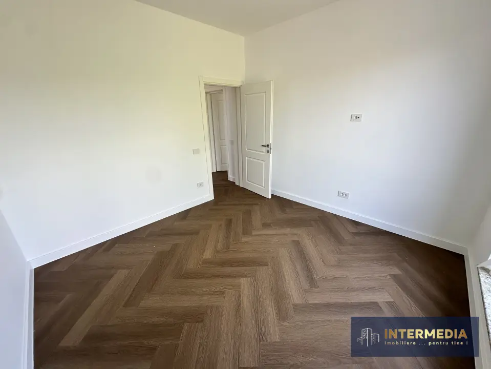 CASA NOUA, 120 MP UTILI, CETATE, FINISATA COMPLET, 4 CAMERE, 2 BAI, fotografia 7
