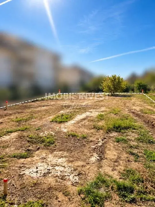 Teren de vânzare în zona Centru, 335 mp, 23,8 ml deschidere, fotografia 1