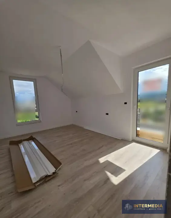 Casă nouă P+M, 4 camere, Alba Iulia, zona Est, 138 mp utili, teren 400 mp, fotografia 4