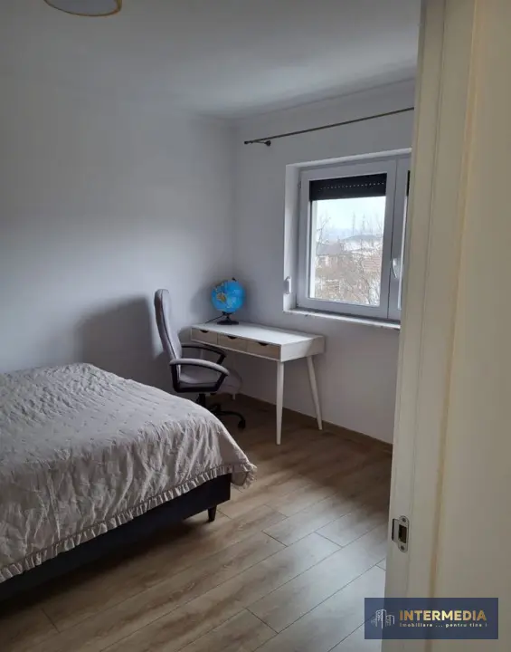 Casa noua de vanzare 4 camere in Alba Iulia zona foarte buna, fotografia 4