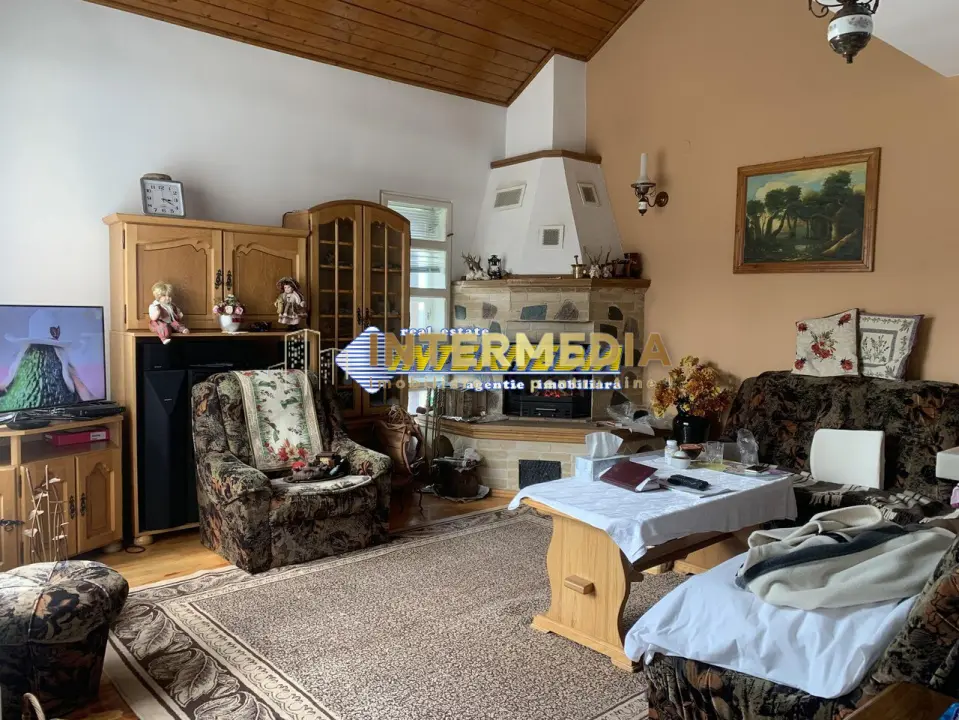 Vanzare Casa S+P+E in Alba Iulia Zona Cetate Skit finisata mobilata teren 800 mp, fotografia 6