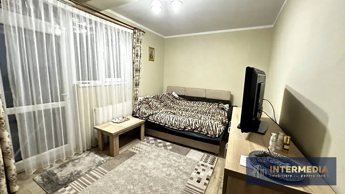 Casă Superba, CETATE Izvorului, 326 mp Teren, Curte, Terasă, Grădină, fotografia 13