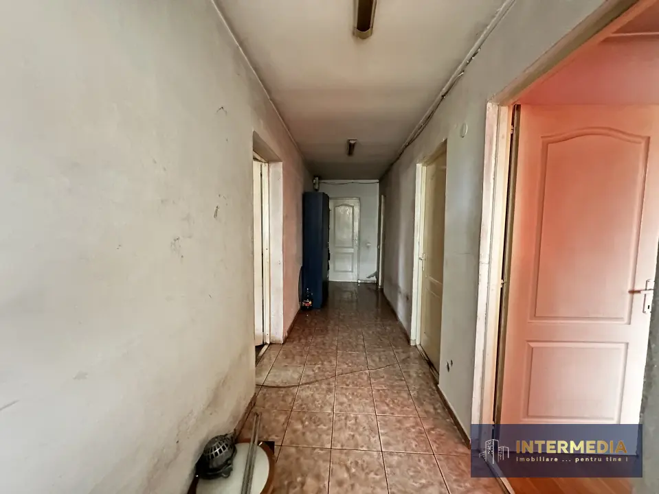 Hala de vanzare 259 mp cu teren 750 mp utilitati, fotografia 12