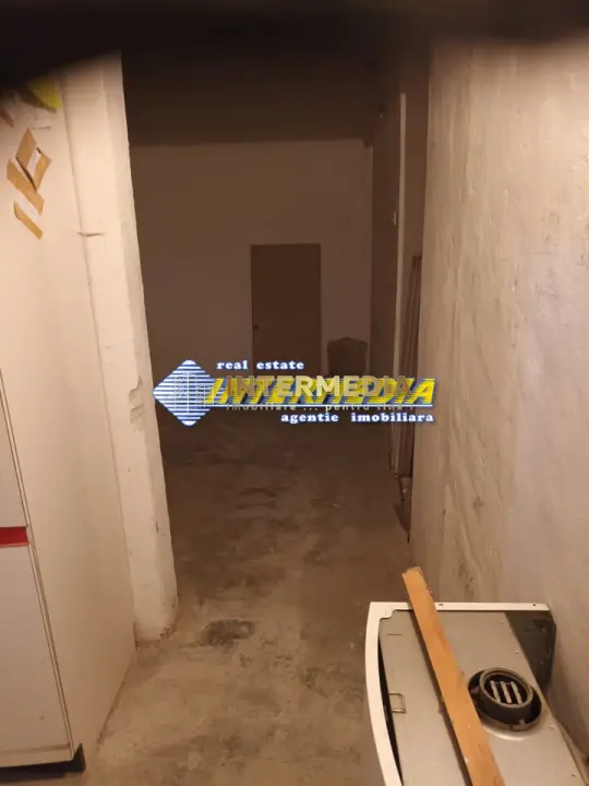 Vanzare BOXA 20 mp Cetate Arnsberg ideal pentru locuit birou spatiu sau cabinet, fotografia 11