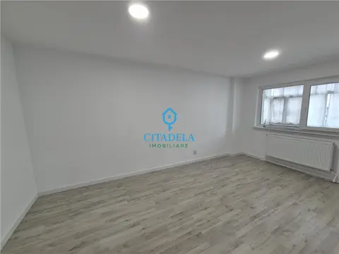 Apartament cu 2 camere decomandat, Cetate, Alba Iulia