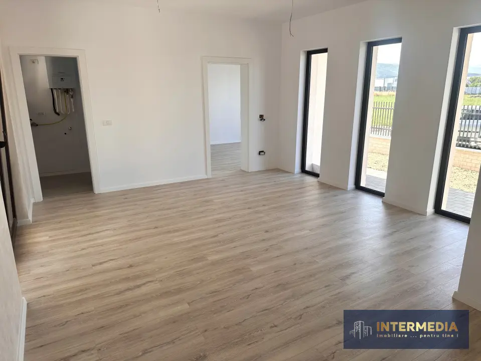Casă nouă cu 3 camere, 105 mp utili, în Alba Iulia, zona Cetate, fotografia 6