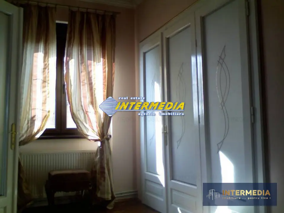 Casa de vanzare 5 camere Centru Alba Iulia, fotografia 10