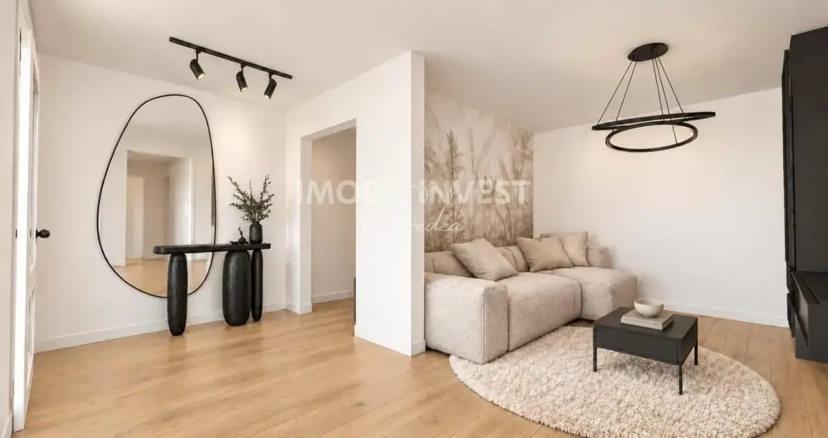 Apartament 3 camere, 76,65 mp + balcon, bloc nou, Cetate-Piață, fotografia 3