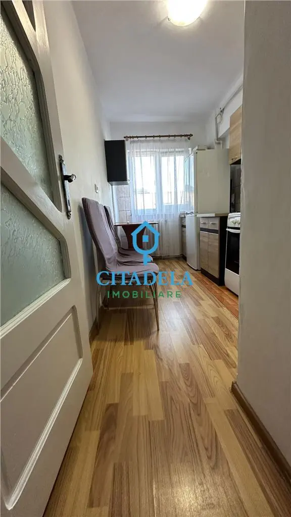 Apartament cu 2 camere decomandat, zona Centru, Alba Iulia, fotografia 1