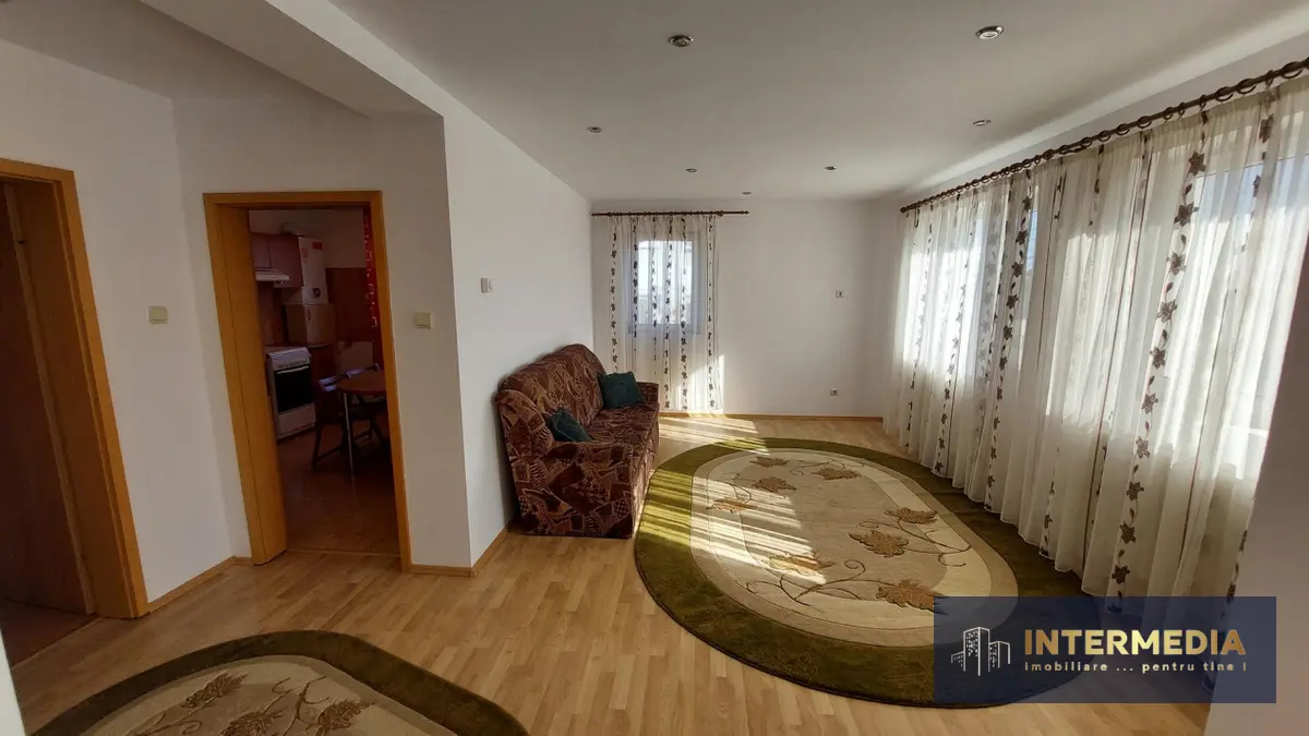 Apartament 3 camere si Garaj, in Vila, finisat, fotografia 8