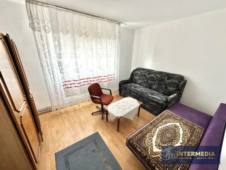 Apartament 2 camere, 52 mp, CETATE zona MERCUR, ALBA IULIA, mobilat, fotografia 8