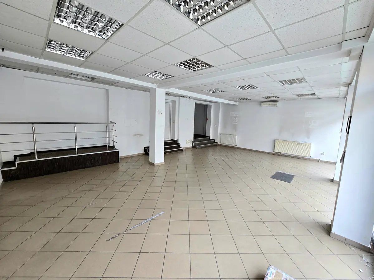 Spațiu comercial de 15 mp, pretabil pentru arhivă, în zona Cetate, fotografia 4