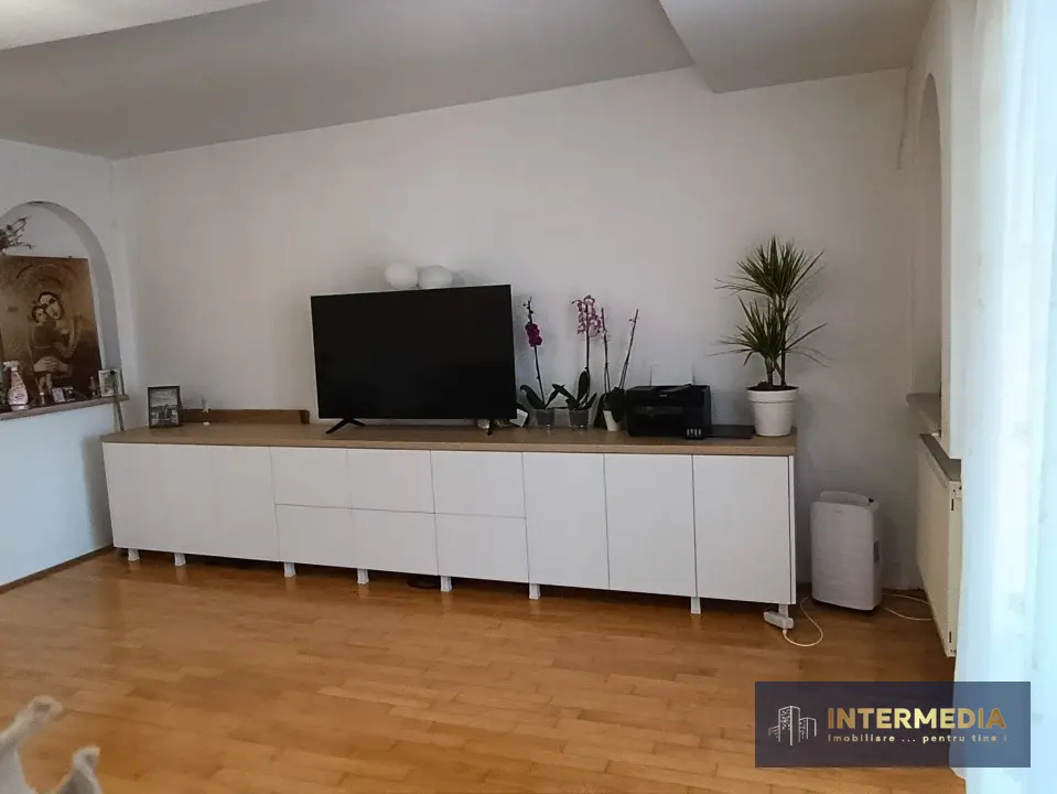 Apartament 3 camere, 105 mp, BLOC NOU, parcare CF, de vanzare, fotografia 8