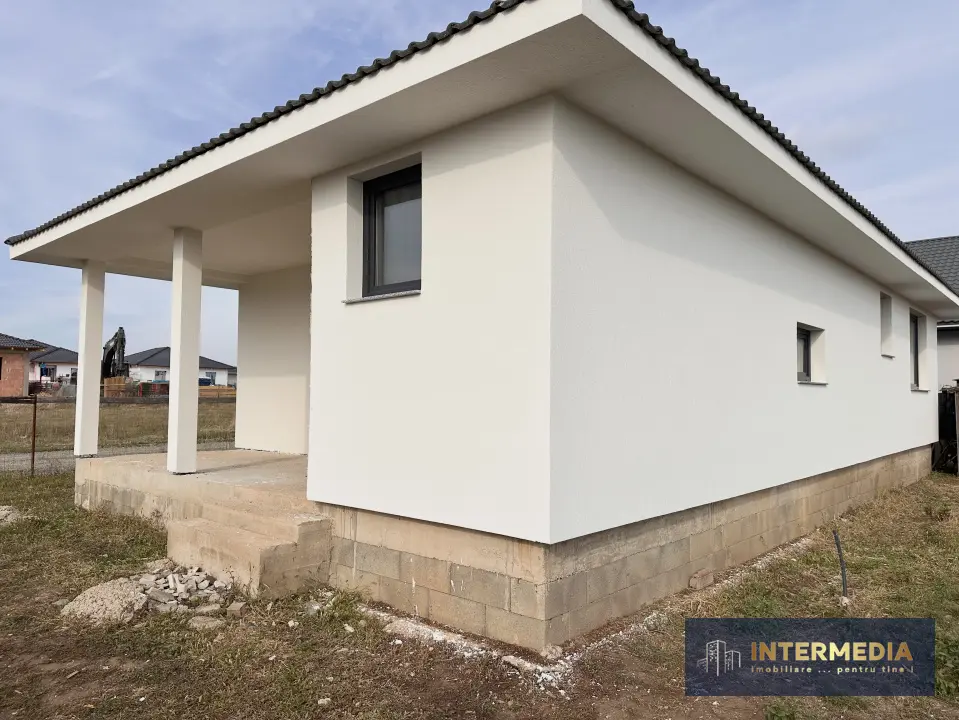 CASA NOUA PE UN NIVEL COCHETA, 75 MP, ALBA IULIA ZONA MICESTI, fotografia 7