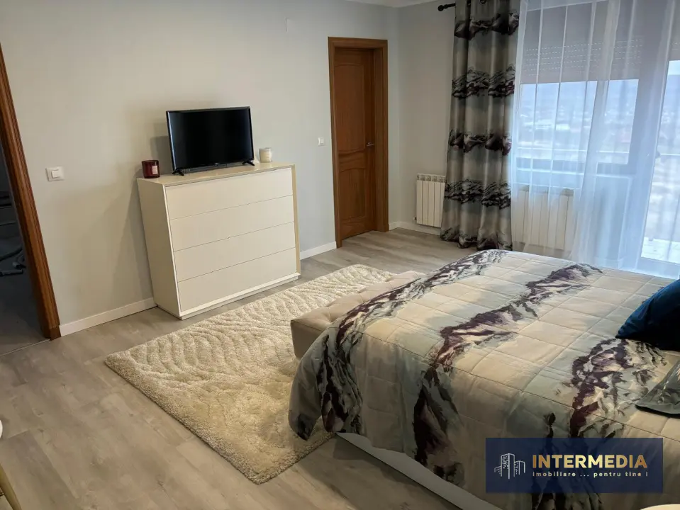 Casa de Lux cu 5 camere pe colina 1000 mp – CETATE SKIT Panorama spectaculoasă, fotografia 15