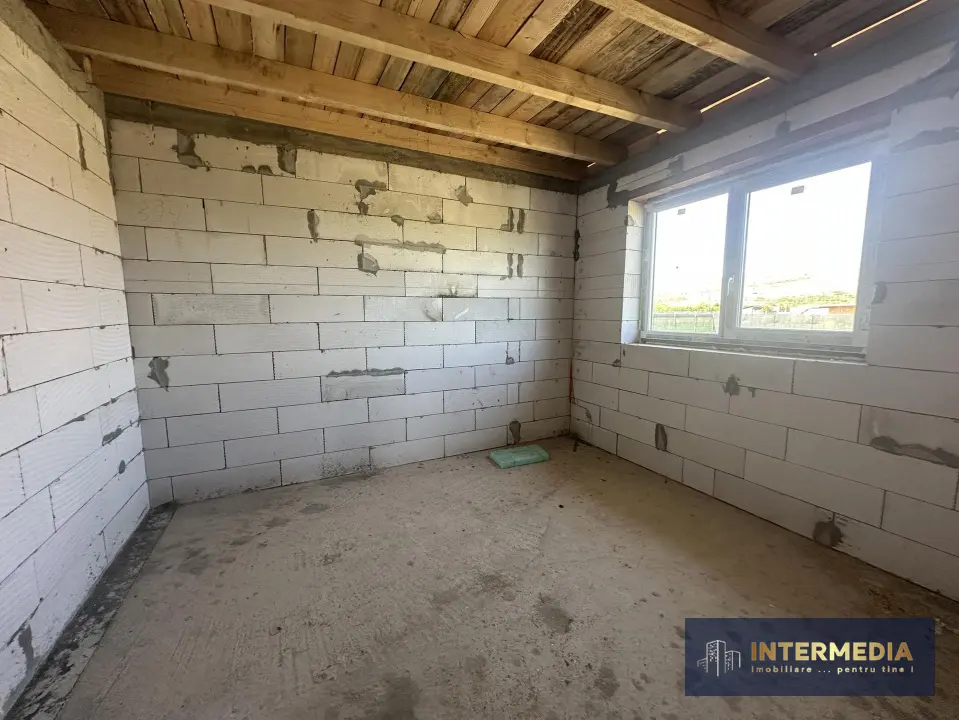 Casa in Rosu Teren 570 mp sau 1134 mp Terasa mare imprejmuit Barabant Alba, fotografia 10