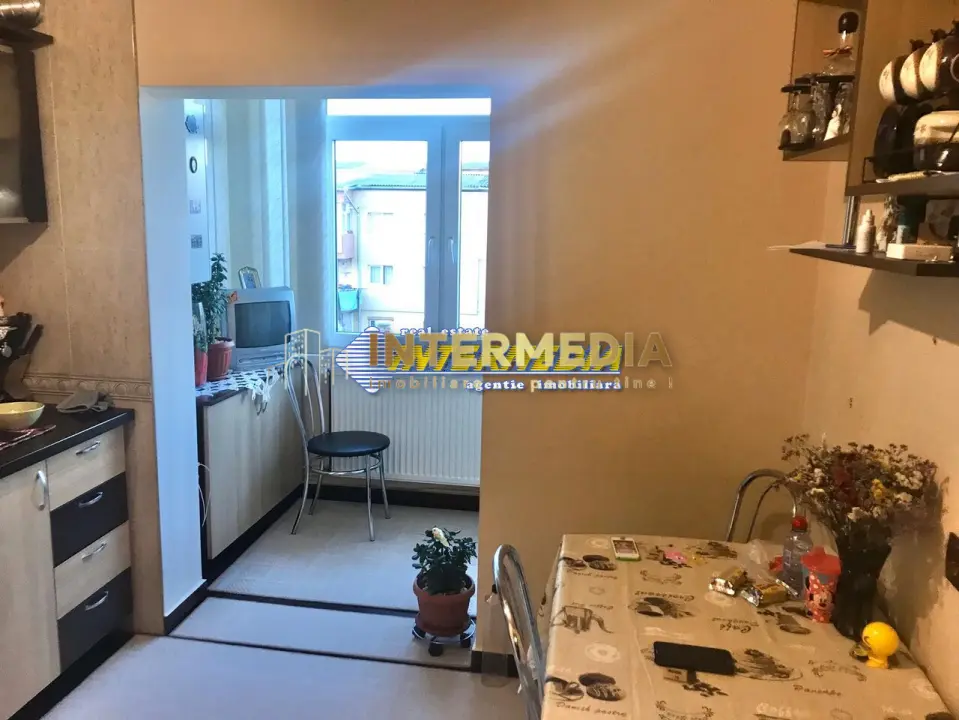Apartament 3 camere decomandat de vanzare etaj 3 finisat, fotografia 7