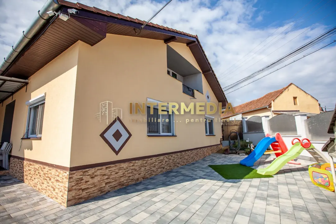 Casa Finisata 6 camere 681 mp.Teren Micesti Renovata Modern Curte Gard Utiliati, fotografia 11