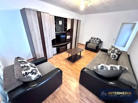Apartament 2 camere, decomandat, zona Cetate, etaj 3, mobilat