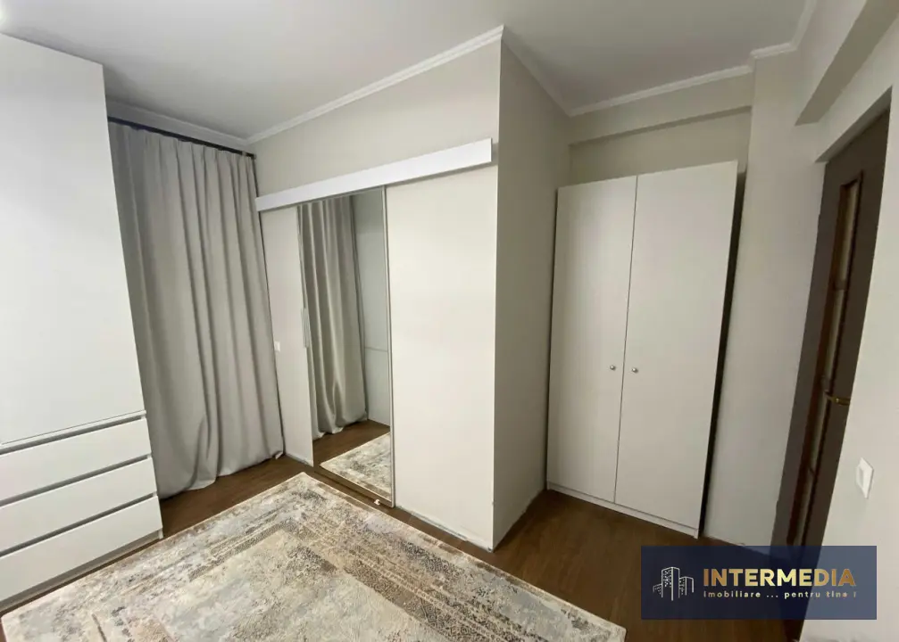 Apartament 3 camere penthouse, Alba Iulia, ultrafinisat, terasă, fotografia 3