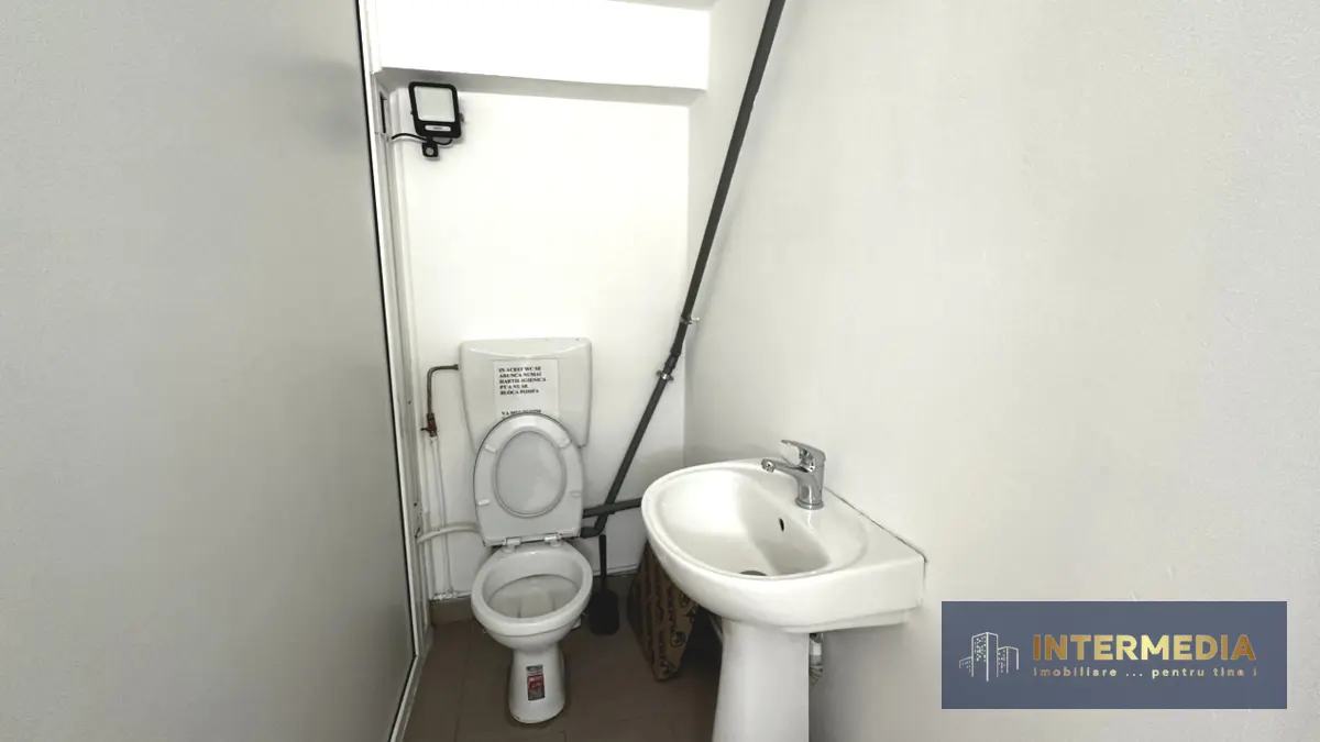 Spatiu Comercial 105 mp Finisat la Bulevard cu vad comerc loc parcare, fotografia 4