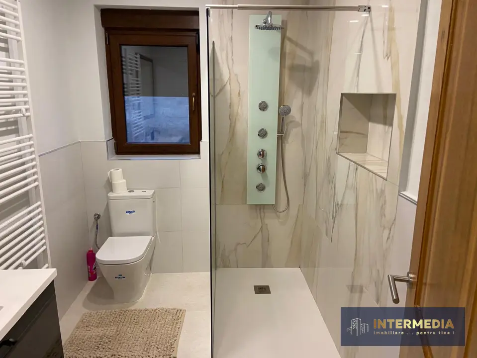 Casa de Lux cu 5 camere pe colina 1000 mp – CETATE SKIT Panorama spectaculoasă, fotografia 12