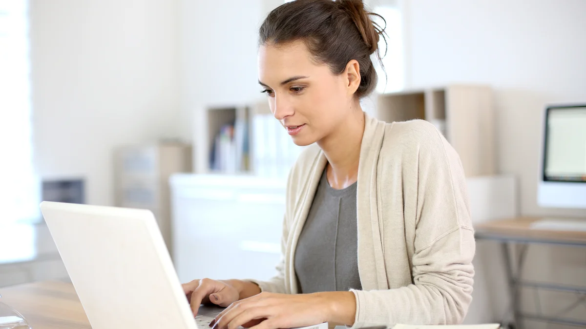 TikTok marketing pentru agențiile imobiliare: strategie și conținut